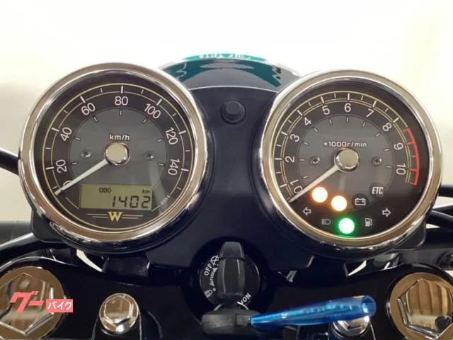 Kawasaki W230 2025 — миниатюра 2