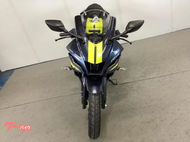 Yamaha YZF-R15 2023 — миниатюра 3