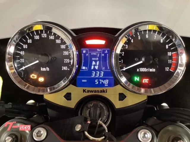 Kawasaki Z900RS ETC USB 2024 — миниатюра 5