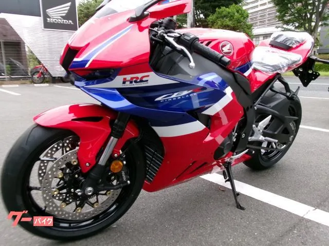 Honda CBR1000RR-R 2024 — миниатюра 2