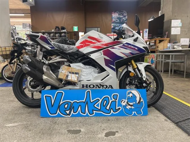 Honda CBR250RR ETC 2025 — фото 1, купить с доставкой в Москву