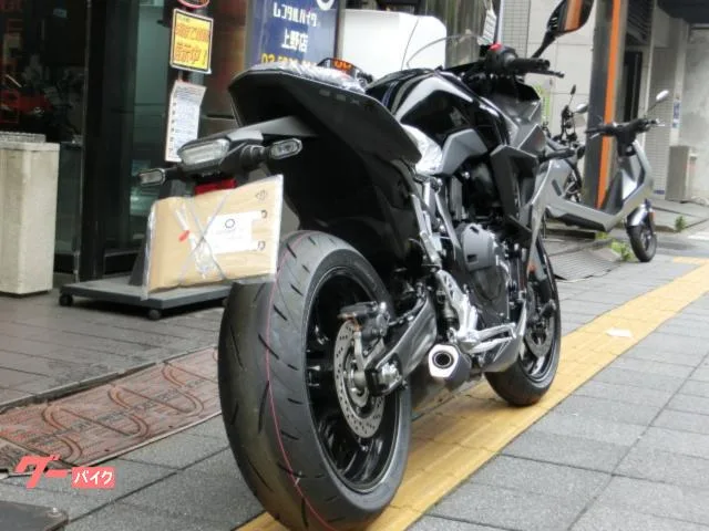 Suzuki GSX-8R 2025 2025 — миниатюра 3