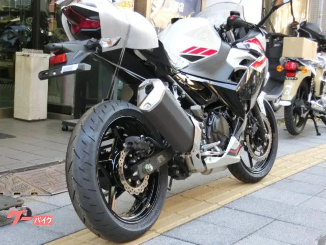 Kawasaki Ninja 400 2026 — миниатюра 3