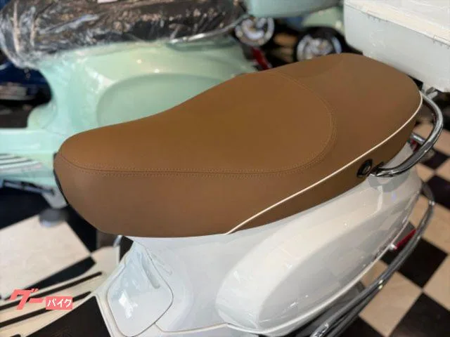 VESPA LX125 2026 — миниатюра 2