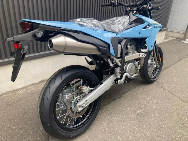Suzuki DR-Z4SM 2025 2025 — миниатюра 4