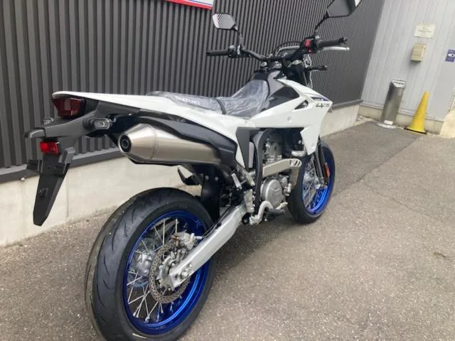 Suzuki DR-Z4SM 2025 2025 — миниатюра 2