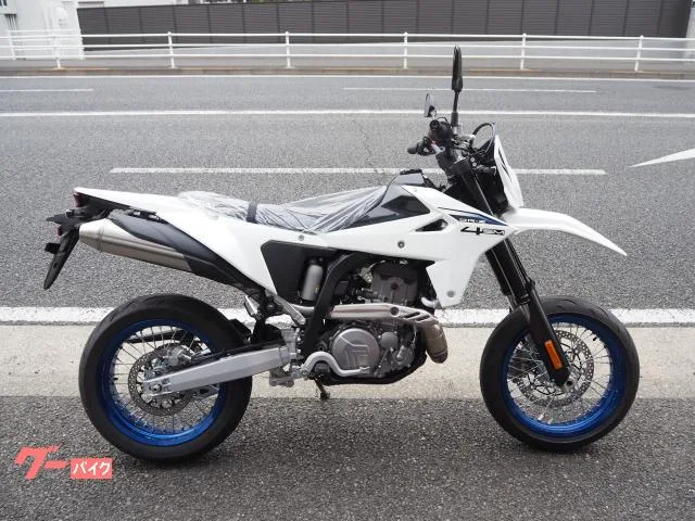 Suzuki DR-Z4SM 2026 — фото 1, купить с доставкой в Москву