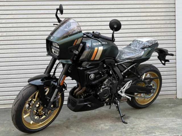 Suzuki GSX-8TT EM1AA 2026 — миниатюра 2