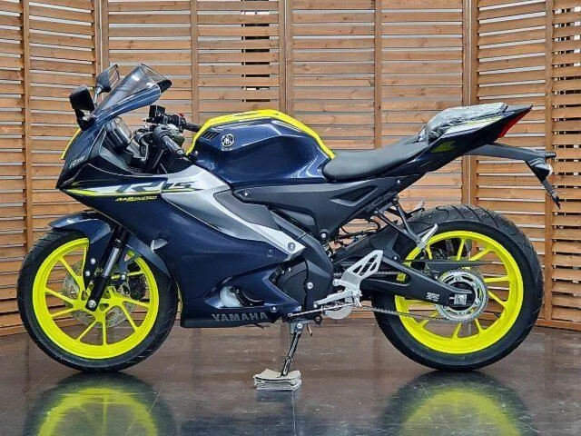 Yamaha YZF-R15 2023 9 2023 — миниатюра 2