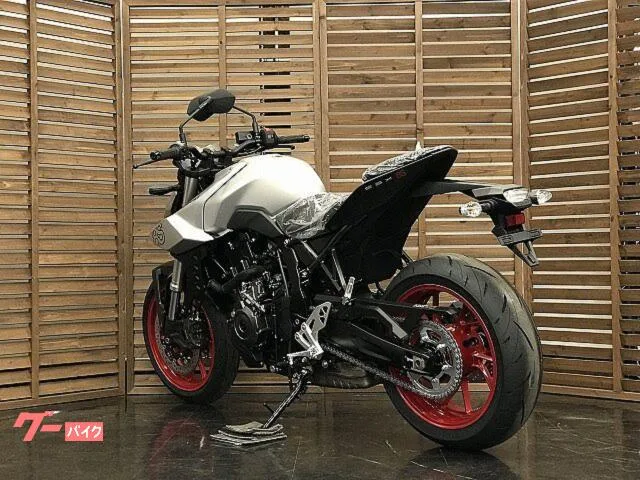 Suzuki GSX-8S 2025 — миниатюра 2