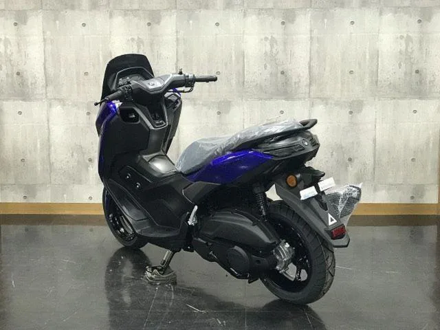 Yamaha NMAX 2026 — миниатюра 2