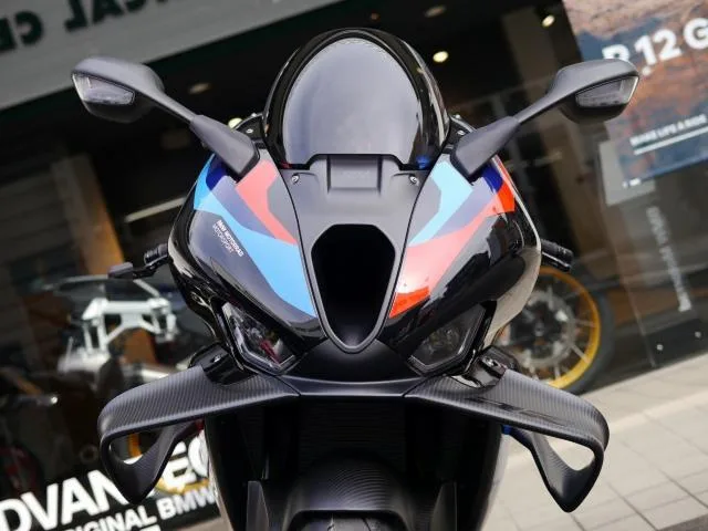 BMW M1000RR M 3 2026 — миниатюра 2