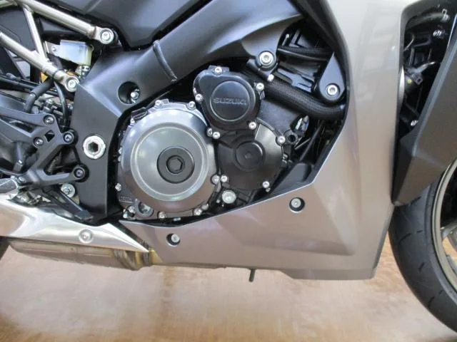 Suzuki GSX-S1000GT 2025 2025 — миниатюра 3
