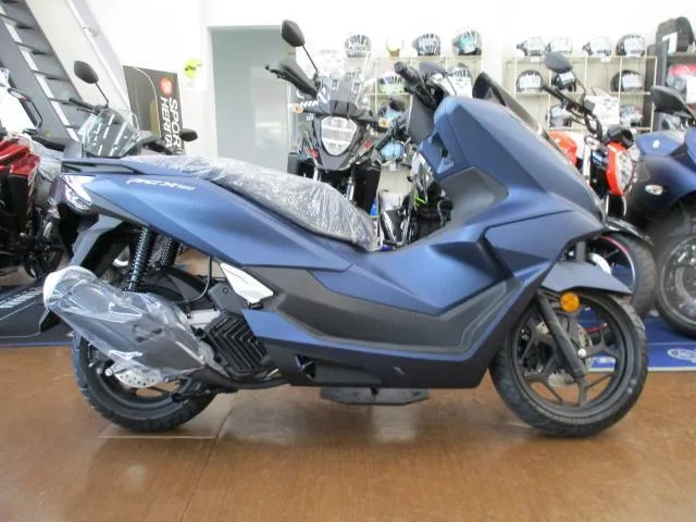 Honda PCX160 2025 2025 — фото 1, купить с доставкой в Москву