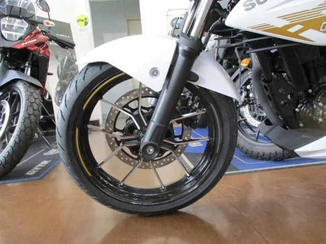 Suzuki GIXXER 250 2026 — миниатюра 2