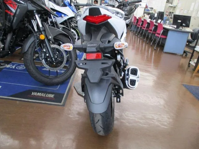 Suzuki GIXXER 250 2026 — миниатюра 3