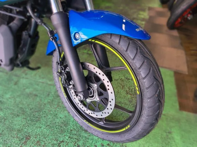 Suzuki GIXXER 150 2026 2026 — миниатюра 3