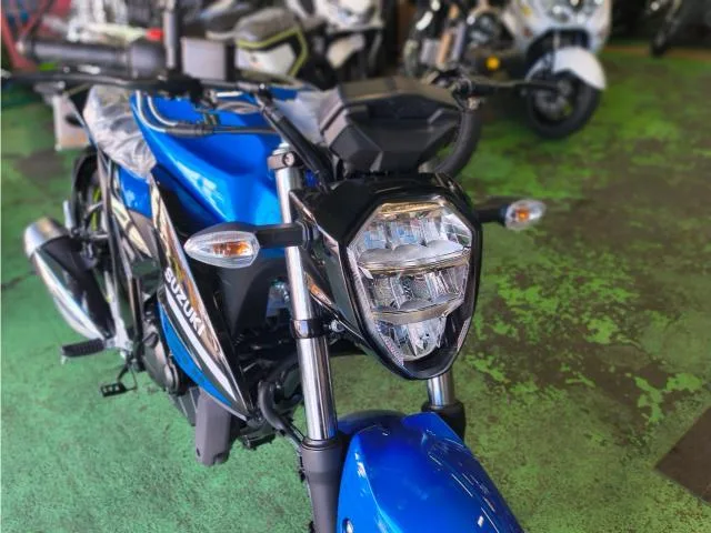 Suzuki GIXXER 150 2026 2026 — миниатюра 4