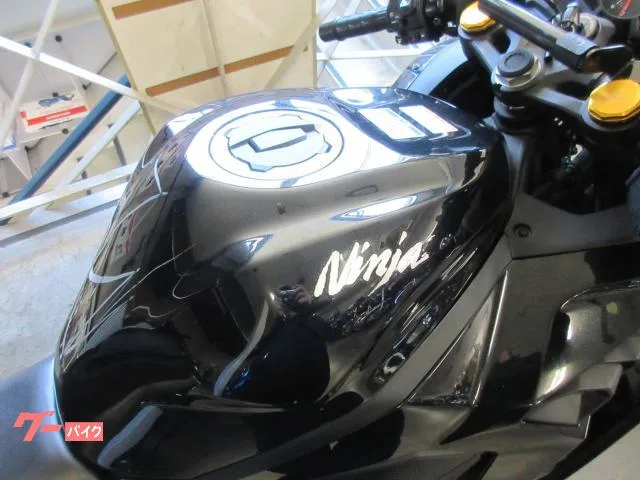 Kawasaki Ninja ZX-25R 2022 — миниатюра 3