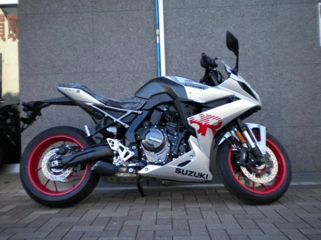 Suzuki GSX-8R 2026 — фото 1, купить с доставкой в Москву