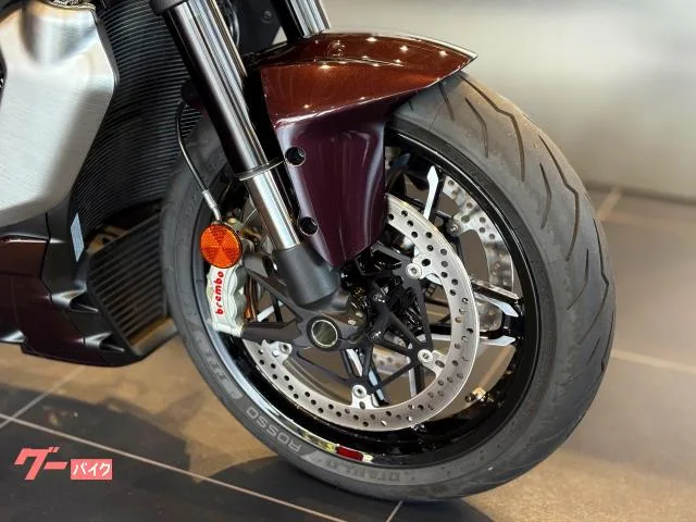 DUCATI X V4 2026 — миниатюра 2
