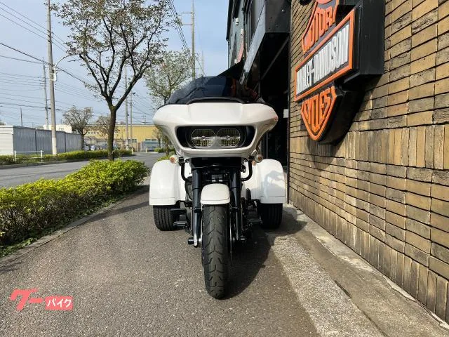 HARLEY-DAVIDSON FLTRT 3 2025 — миниатюра 3