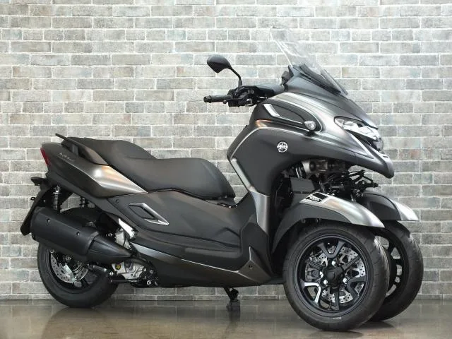 Yamaha 300 2024 — фото 1, купить с доставкой в Москву