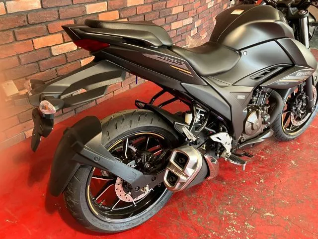 Suzuki GIXXER 250 2025 2025 — миниатюра 3