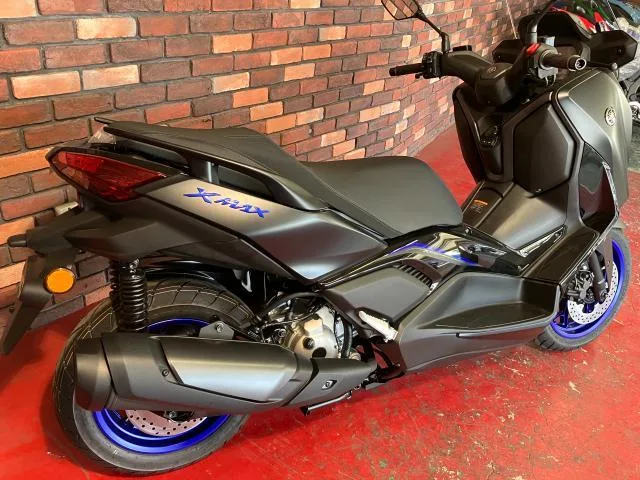 Yamaha X-MAX250 2025 — миниатюра 3