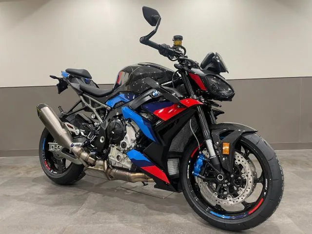 BMW M1000R M 2026 — миниатюра 4