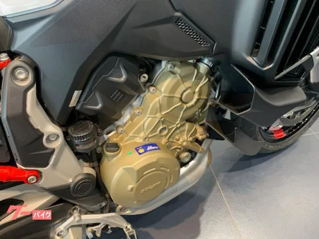 DUCATI V4S 2023 — миниатюра 4
