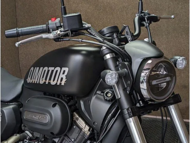 QJMOTOR SRV 250 2025 — миниатюра 3