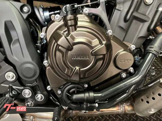 Yamaha XSR700 2025 — миниатюра 3