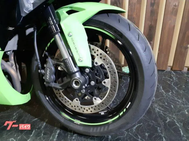 Kawasaki Ninja ZX-6R USB 2024 — миниатюра 3