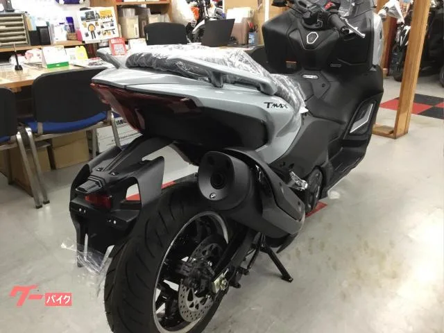 Yamaha TMAX560 TECH MAX ABS 2026 — миниатюра 2
