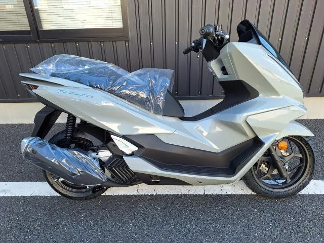 Honda PCX160 ABS 2025 — фото 1, купить с доставкой в Москву