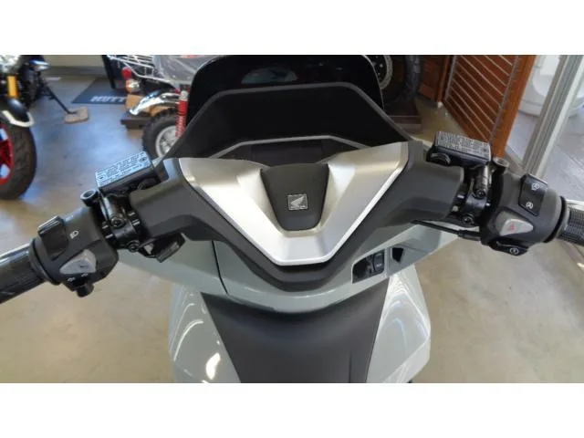 Honda PCX160 2024 — миниатюра 2