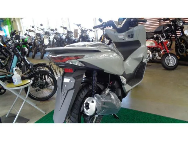 Honda PCX160 2024 — миниатюра 3