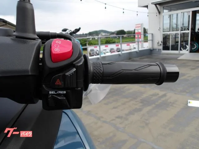 Yamaha 300 ABS 2023 — миниатюра 3