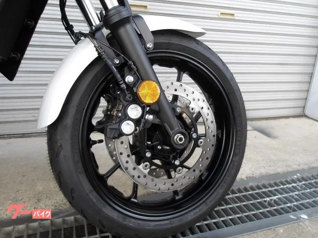 Yamaha XSR700 ABS 2025 — миниатюра 2