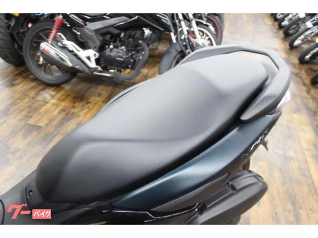 Yamaha NMAX 2023 — миниатюра 3