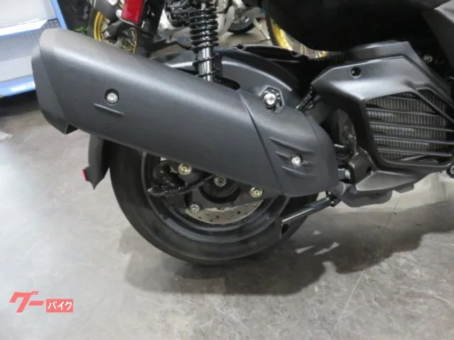 Yamaha X 2023 — миниатюра 2