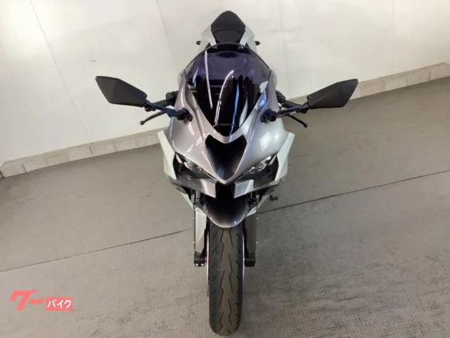 Kawasaki Ninja ZX-6R USB 2025 — миниатюра 3