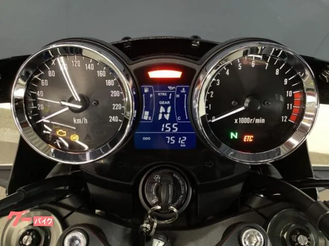 Kawasaki Z900RS OVER 2023 — миниатюра 2