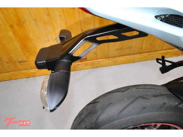 MV AGUSTA F3 RR ETC2.0/USBS2/1000km 2022 — миниатюра 5