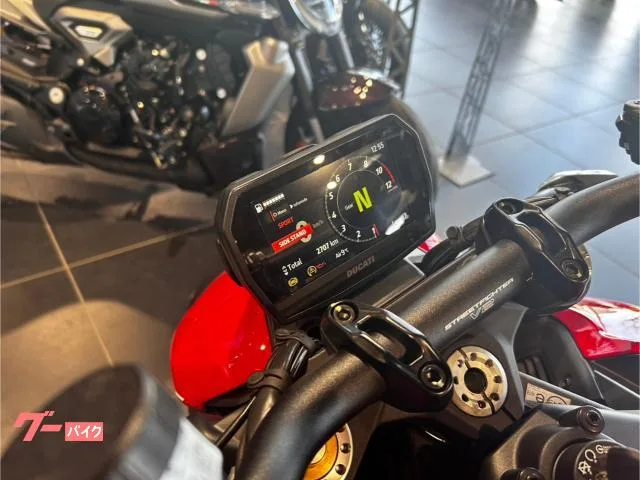 DUCATI V2 S 2025 — миниатюра 3