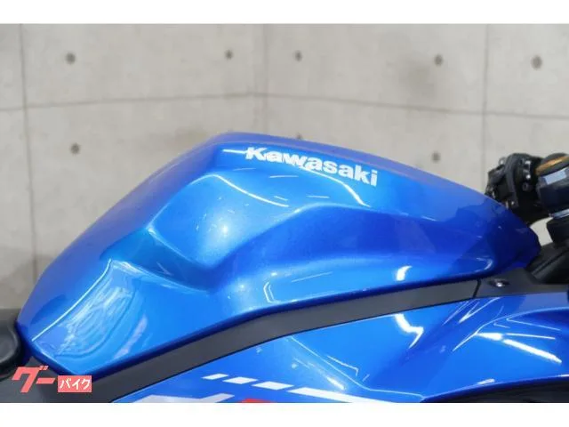 Kawasaki Ninja ZX-4R SE ZX400P 75242 2024 — миниатюра 5