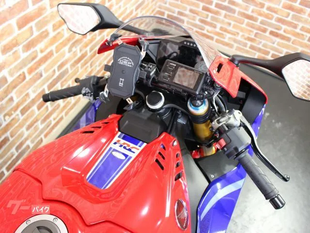 Honda CBR1000RR-R SP ETC2.0 USB 2024 — миниатюра 3