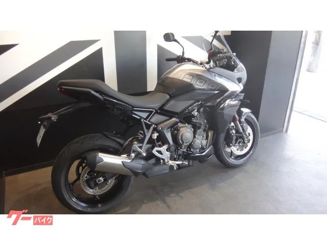 TRIUMPH 800 2026 — миниатюра 3
