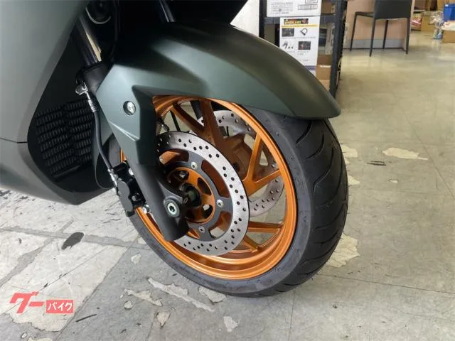 Suzuki 400 ABS M6 2026 — миниатюра 5